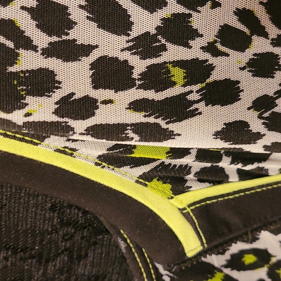 Piccadilly Jacket and matching tank, size  Sm, animal print black, cream green - Picture 2 of 16